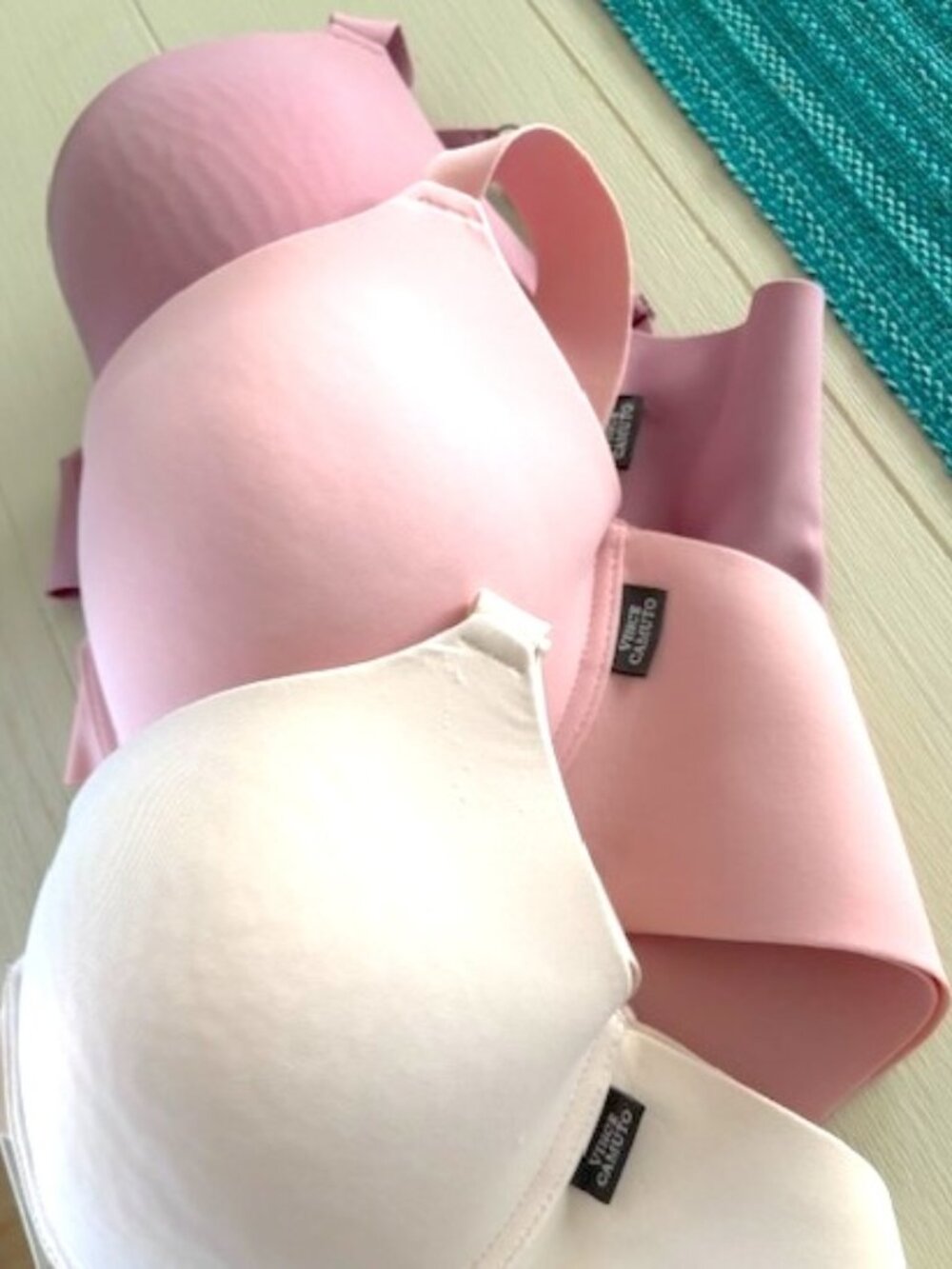 Three Vince Camuto 40D Full Figure T-Shirt Bras